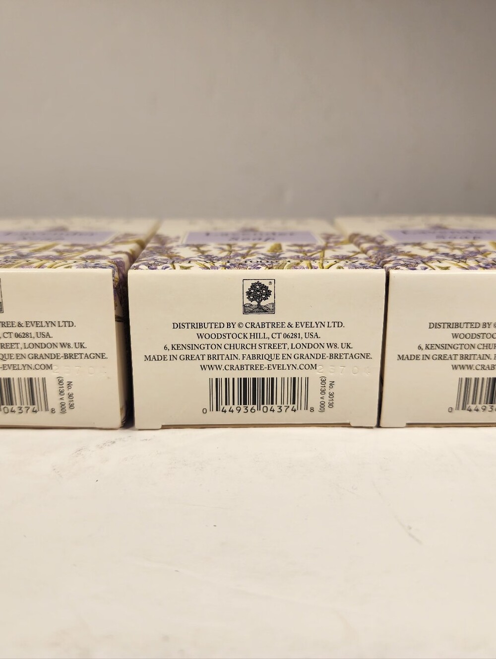 Crabtree & Evelyn Lavender Soap Lot Of Three 3.5 Ounce Bars New In Box - Picture 6 of 9